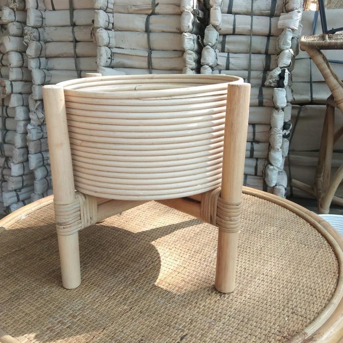 POT STANDING / POT KAKI ROTAN