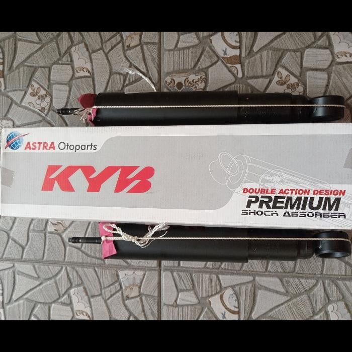 Shockbreaker Belakang Toyota Innova 04/15 Original Kayaba
