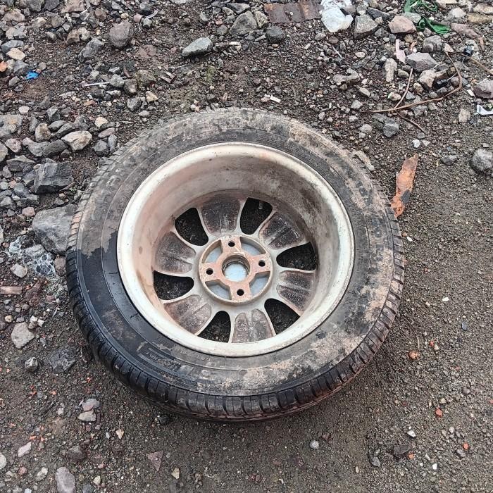 Jual Velg Velk + Ban Kia Picanto Old Copotan