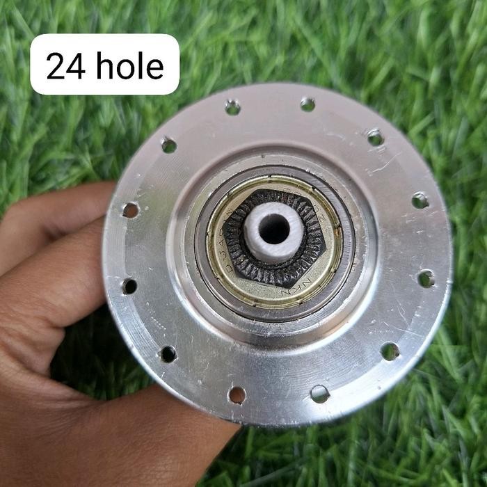 HUB 24 HOLE DISCBRAKE 74MM