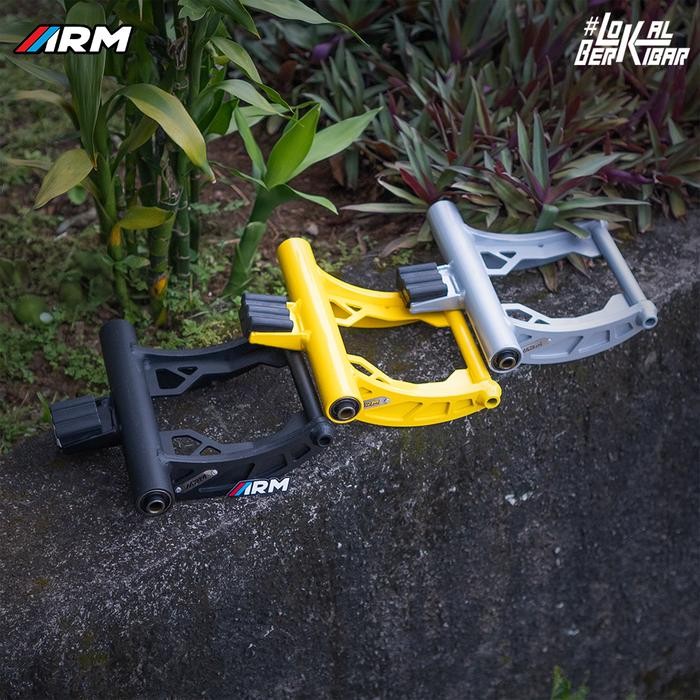 ARM ENGINE MOUNTING VARIO LENGKUNG