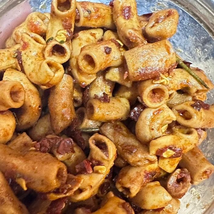 

MAKARONI BANTAT SNACK FOOD KERIPIK PEDAS MAKANAN