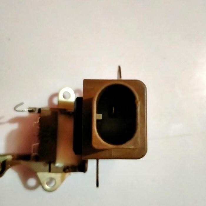 IC ALTERNATOR IC REGULATOR INNOVA REBORN SIENTA ALL NEW VIOS