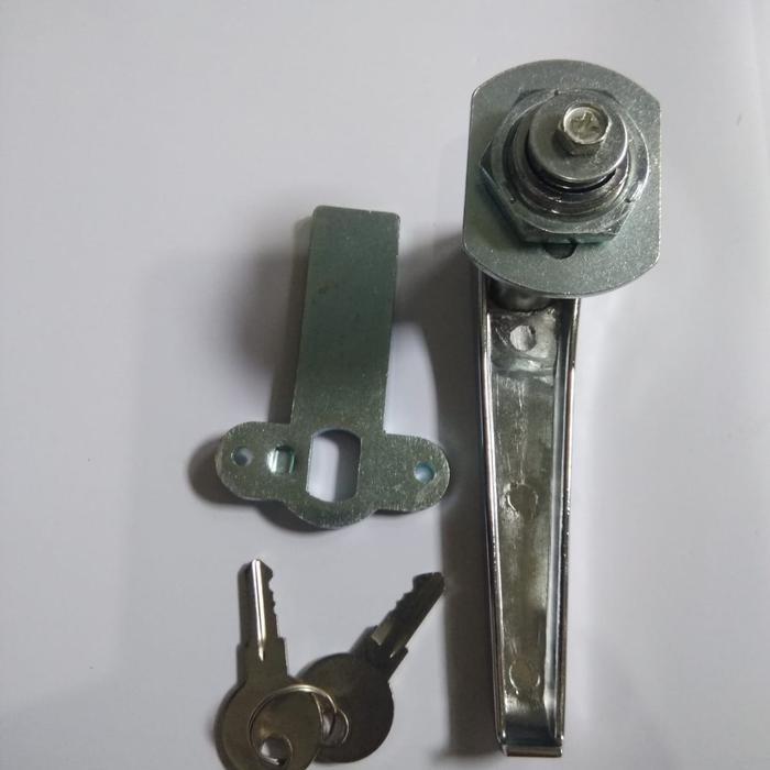 

Kunci Lemari Arsip Brother