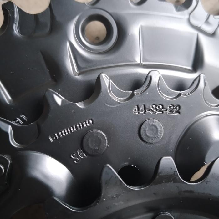 GIR CRANKSET/CRANK SET SHIMANO ORIGINAL ALTUS MT210 HOLLOWTECH 2 HT2 44T-32T-22T 3 SPEED TRIPLE