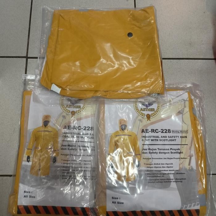 Jas Hujan Mantel Aether Kuning Skotlet