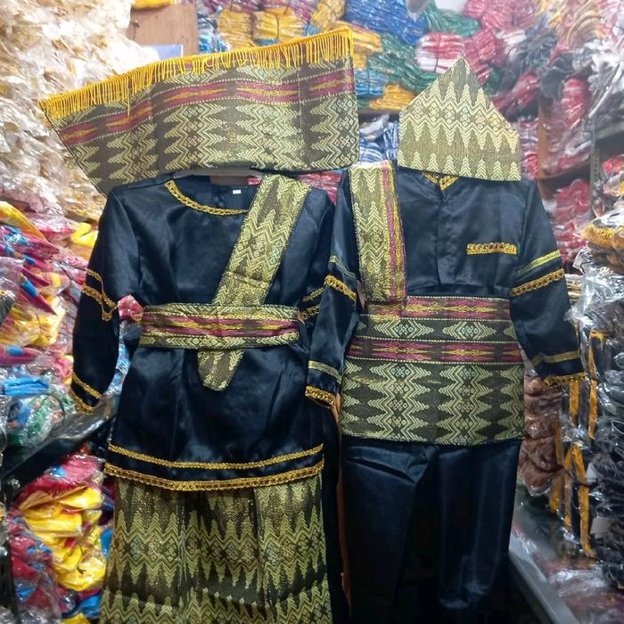 Baju Adat Batak Anak TK SD // Pakaian Adat Batak
