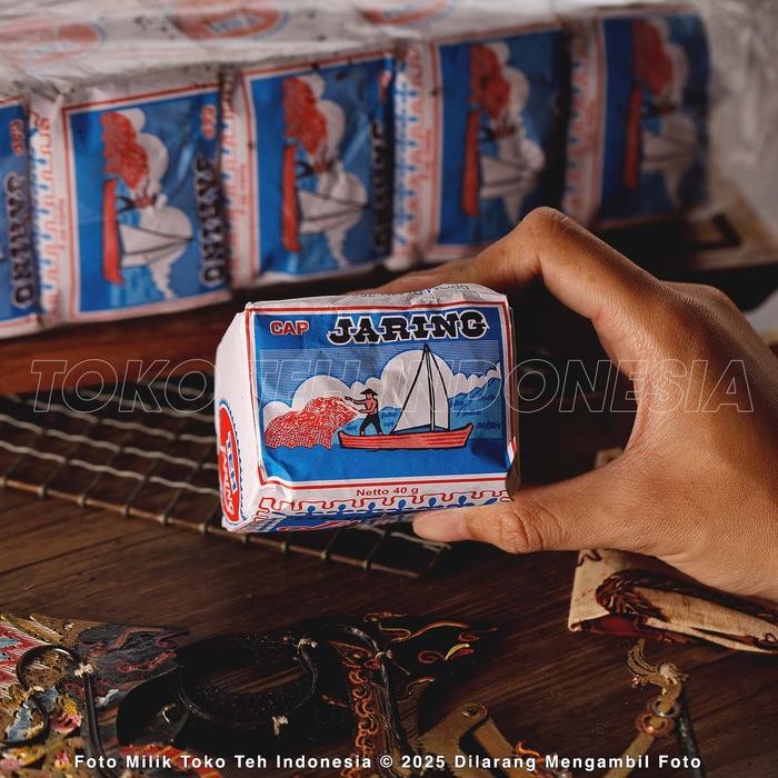 

TEH INDONESIA - TEH CAP JARING BIRU 1 BAL (1PCS X 10) TEH TUBRUK TRADISIONAL