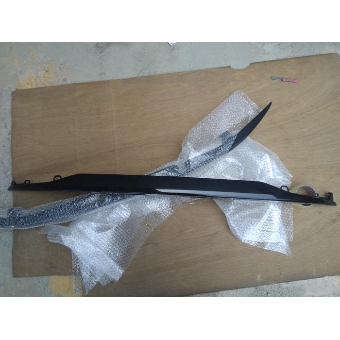 trunklid garnis belakang fortuner vrz costum original