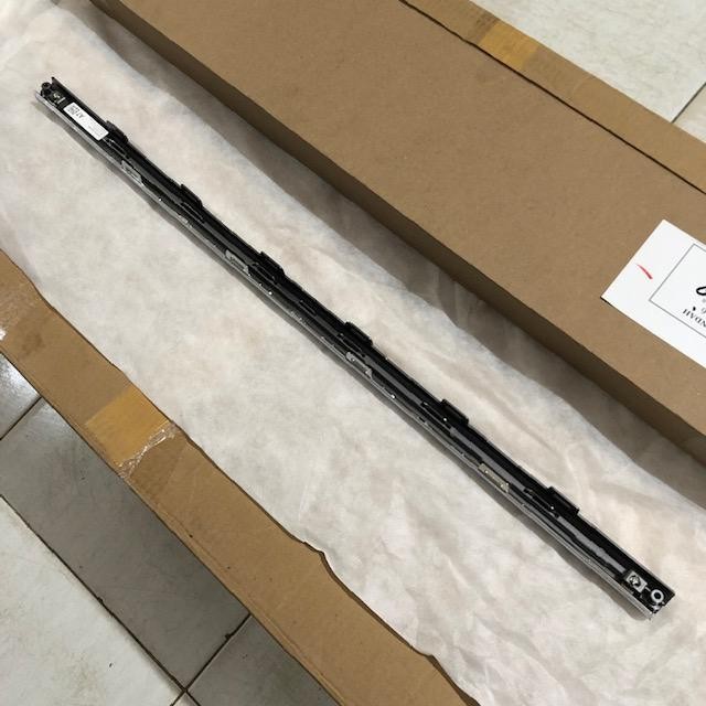 LIST BUMPER DEPAN MOULDING BUMPER TENGAH CRV TURBO FACELIFT ORIGINAL BERKUALITAS