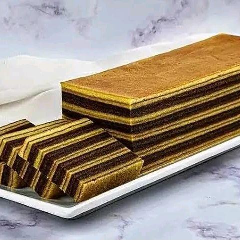 

New Lapis Legit -+816 rasa coklat Ellzra