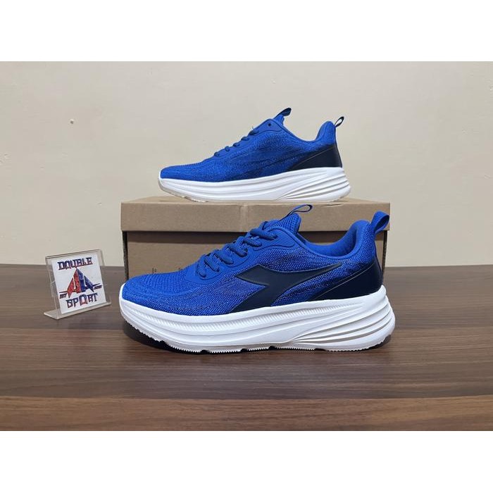 Sepatu olahraga casual Pria Diadora Kirton Navy Blue Original