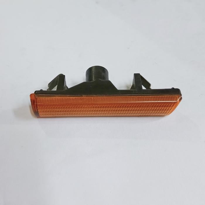 Lampu Sen Fender Depan Kanan BMW 7 E38 83602041