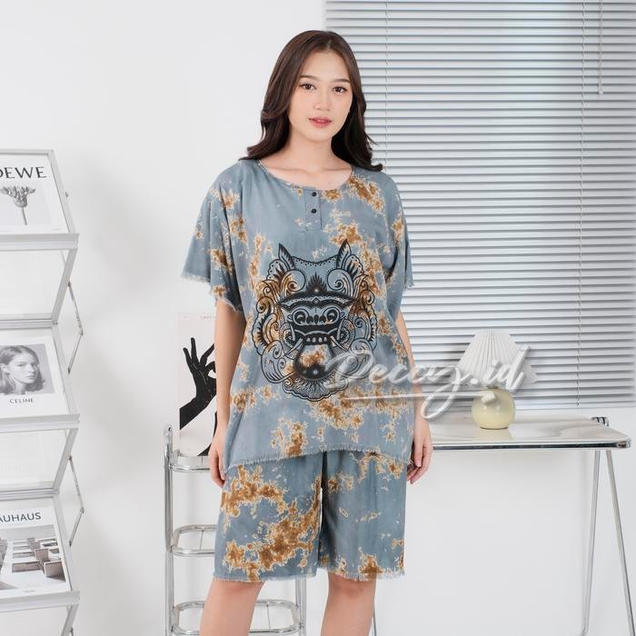 Deccy.id - Setelan One Set Celana Pendek Baju Barong Bali wanita Motif Tie dye