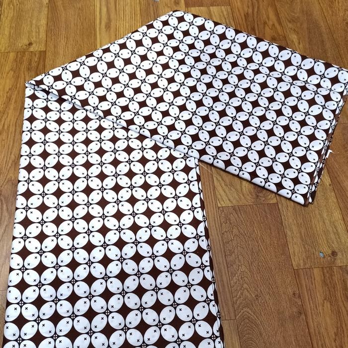 kain batik jarik samping motif kawung latar putih jogja solo