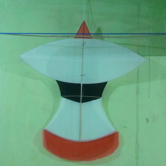 Layangan kuir bali 1 Meter bonus sendaren