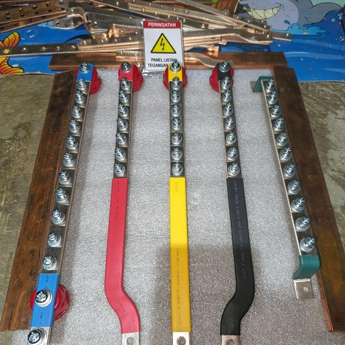 Busbar 315 Rstn Ground Panjang 30Cm Untuk Mccb 30A/100A