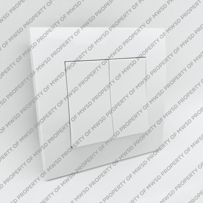 SCHNEIDER REGULATOR KAPASITOR 6 STEP VARLOGIC RT6 51207