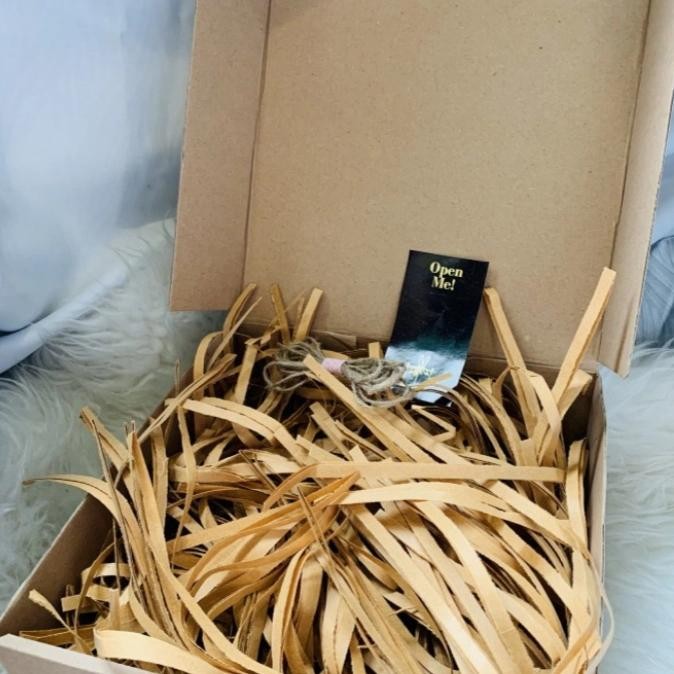 

Pilihan- Kertas Cacah Coklat Shredded Paper Kertas Potong Kertas Serut