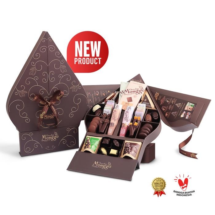 

Chocolate Monggo The Gunungan Souvenir Box Oleh oleh Khas Jogja