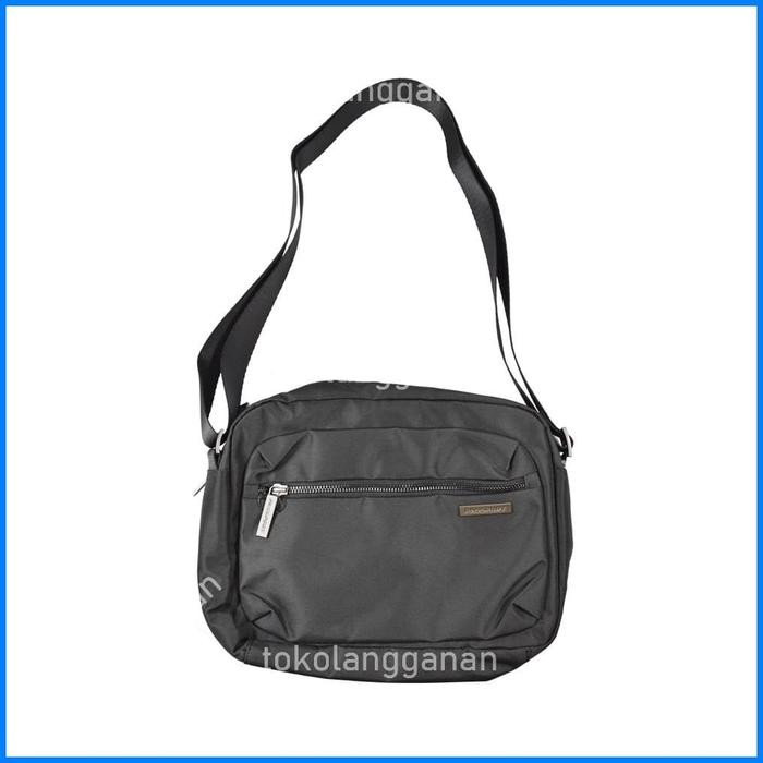 Passport Tas Selempang Wia33804 - Hitam