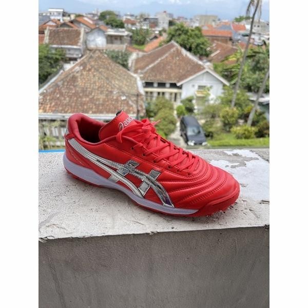 Sepatu Futsal Asics C3 FF TF red