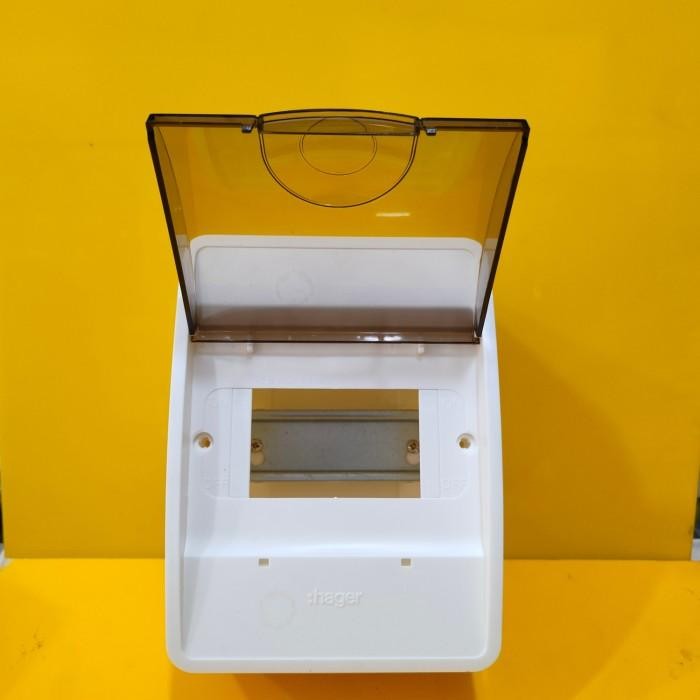 BOX MCB 4GROUP OUTBOW HAGER