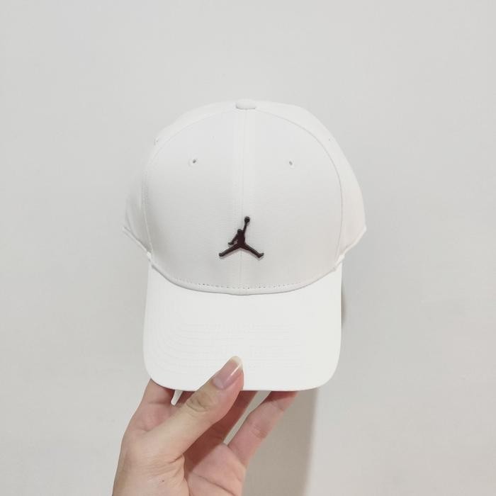 Jordan Metal Cap Topi Snapback White Putih