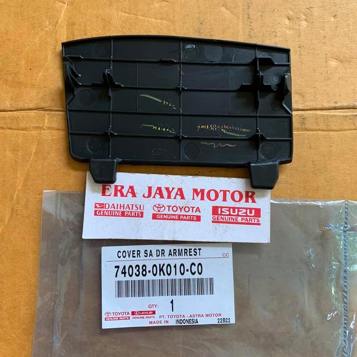 Cover Tutup Arm Rest Pintu Depan Kiri Innova Reborn Venturer Original