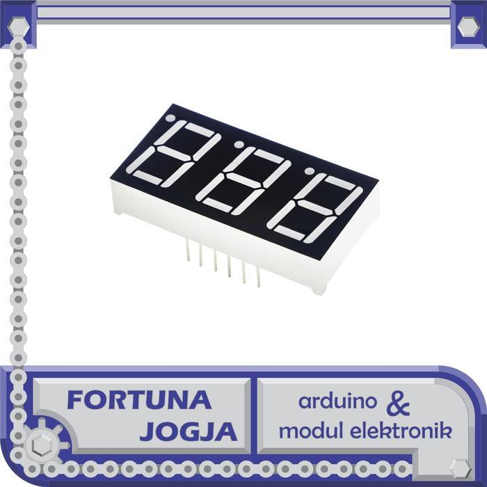 SEVEN SEGMENT DISPLAY 7 SEGMENT MERAH 0.56 INCH 3 DIGIT