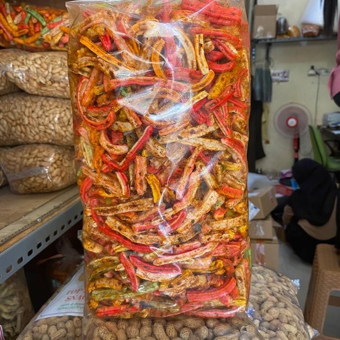 

Pilihan- 500Gr Krupuk Beton Pedas Nampolll/ Pedas Daun Jeruk