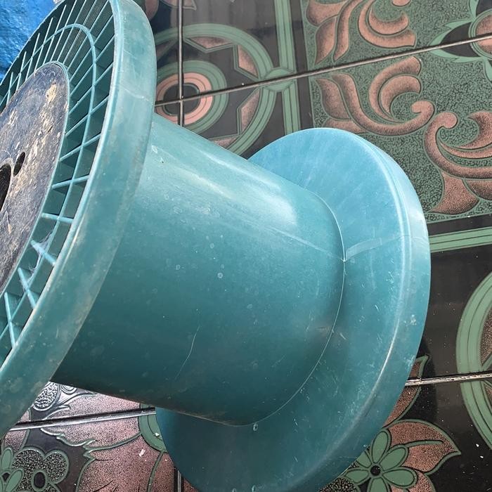 (H,I,) TEMPAT SENAR LAYANGAN/UKELAN SENAR LAYANGAN BERKUALITAS