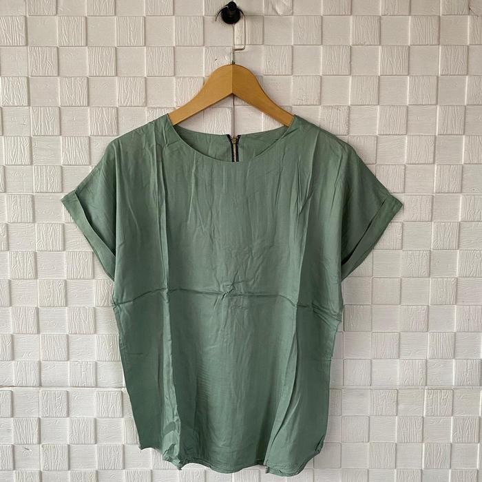 Atasan Polos Tangan Stik Balik Katun Rayon / Blouse Wanita zipper Belakang Lengan Pendek Terbaru