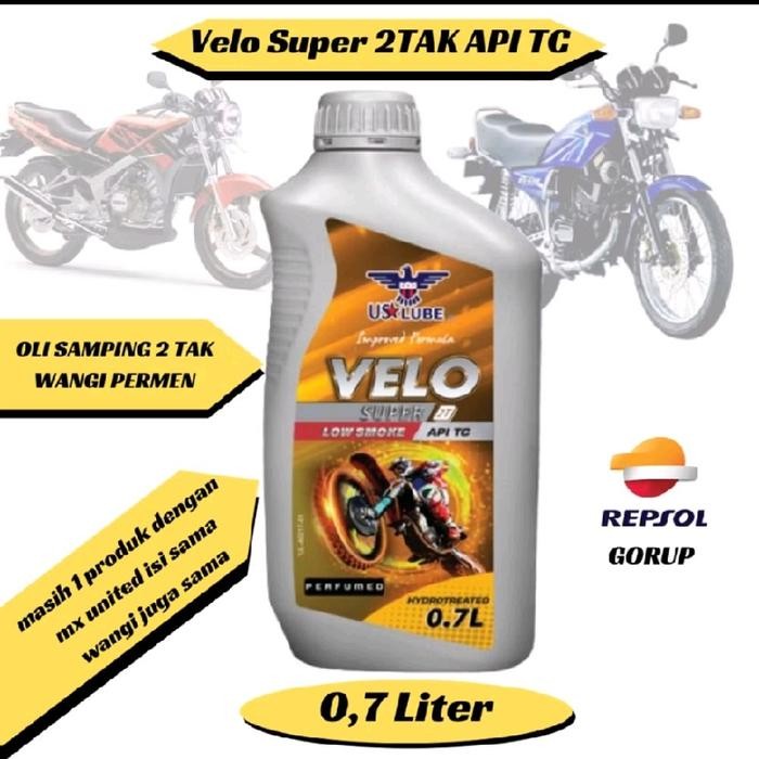 Oli Samping 2 Tak Wangi Permen Karet 0,7 Liter Kendaraan Mesin