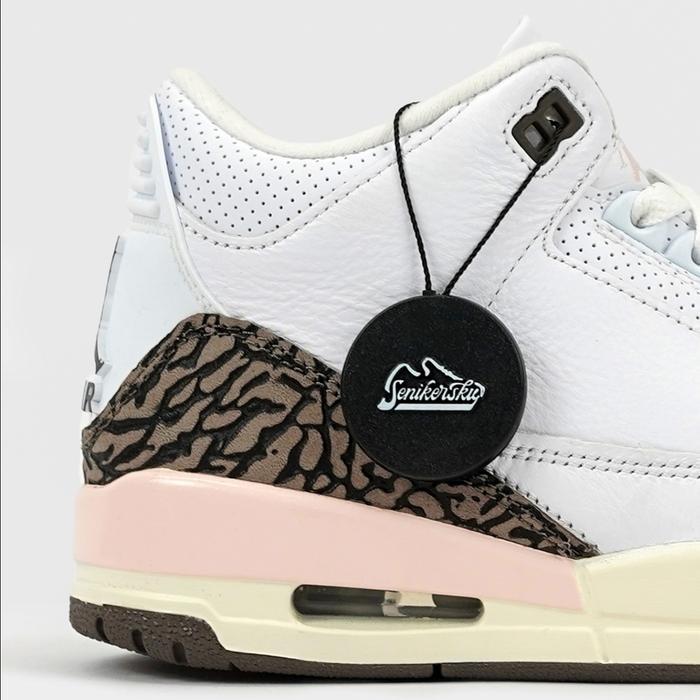 Air Jordan 3 Neapolitan Dark Mocha