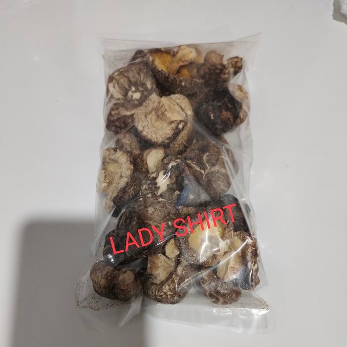 

Pilihan- Jamur Shitake Kering / Hioko / Xiangku 100 Gram / 1 Ons