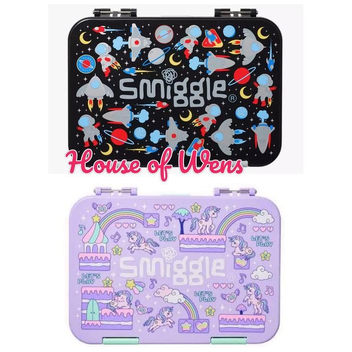 

SMIGGLE LETS PLAY MEDIUM HAPPY BENTO LUNCHBOX ORIGINAL - KOTAK MAKAN