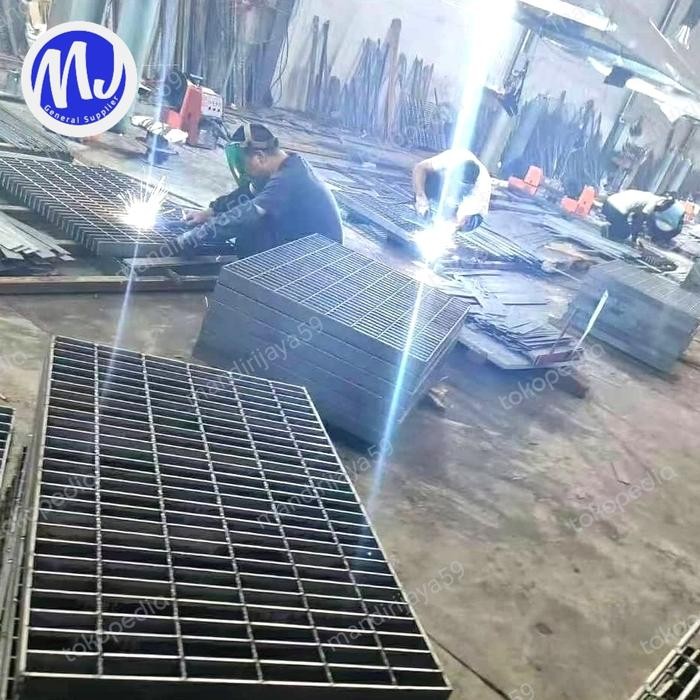 Grating Plate Galvanis Fabrikasi Langsung