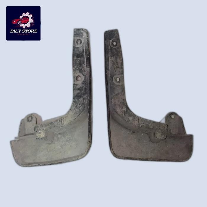 karpet lumpur spakbor belakang Avanza xenia 2005-2010