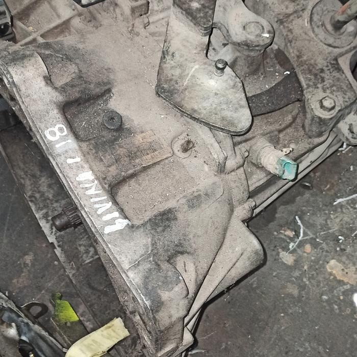 Transmisi Manual Nissan Grand Livina 1.8