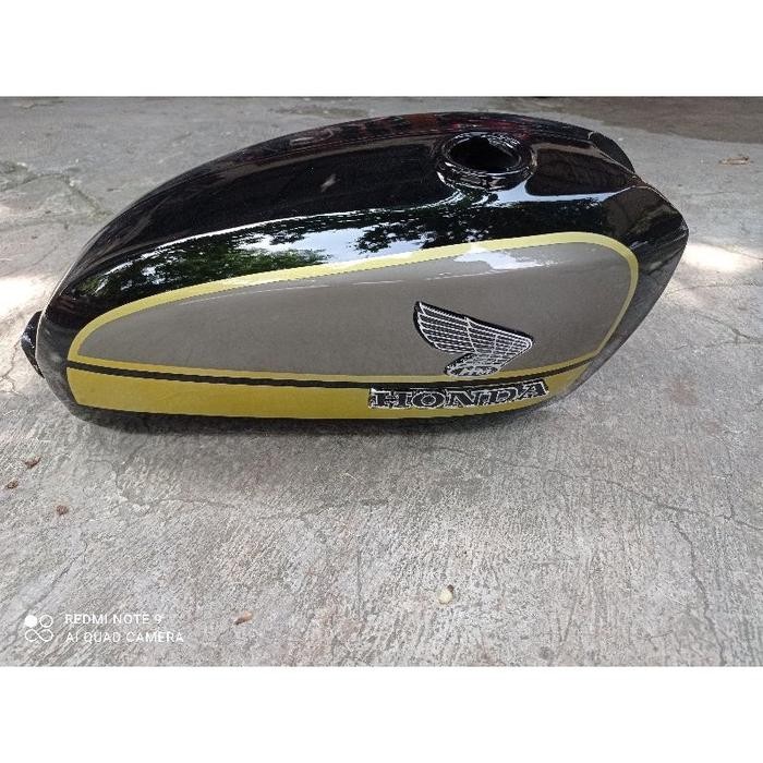 Tanki cb 100,cb glatik warna hitam silver