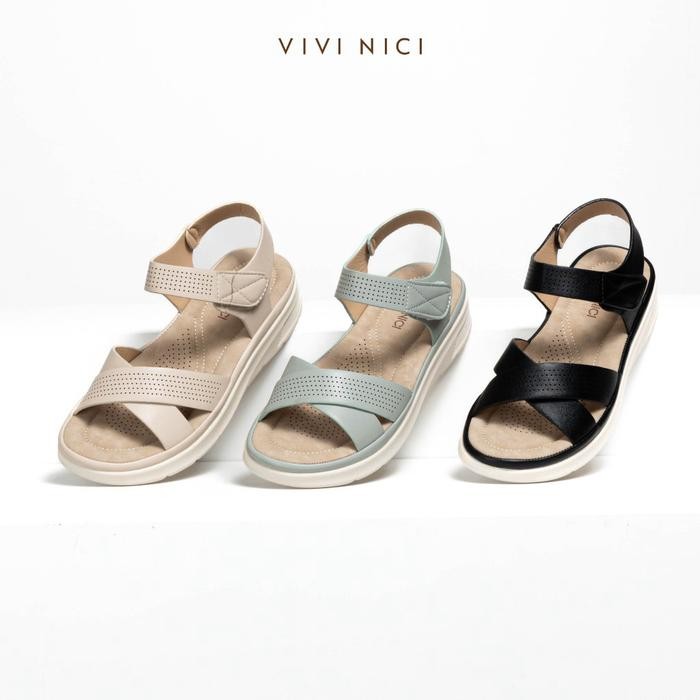 Pilihan- Vivi Nici - Raina Sandal Slip On Wedges Wanita Hak 3 Cm Black Merah