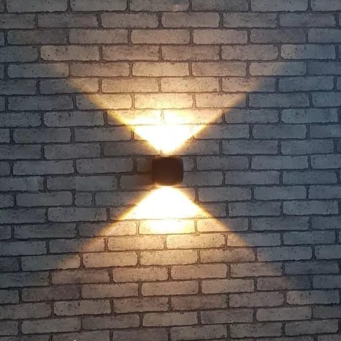 Lampu taman / lampu dinding / lampu pilar / lampu sorot / lampu luar