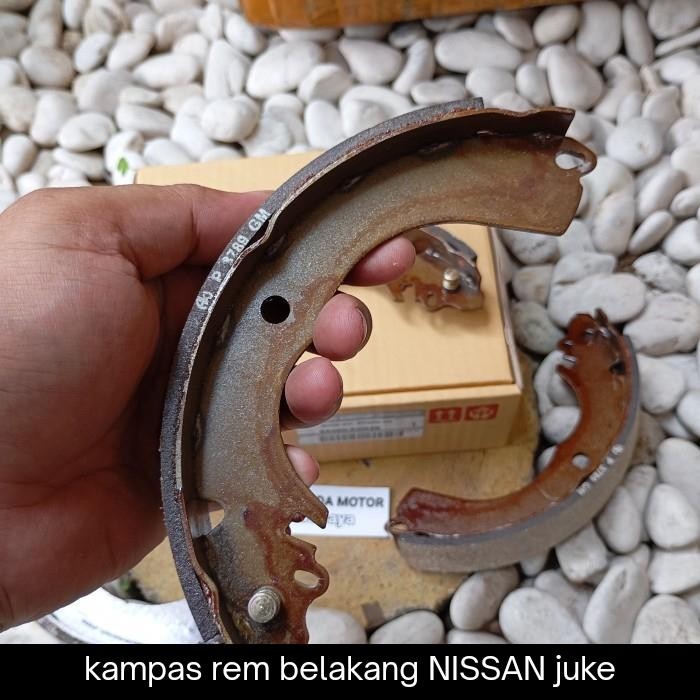 kampas rem belakang NISSAN JUKE BRAKE SHOE NISSAN JUKE KAMPAS REM BELAKANG JUKE