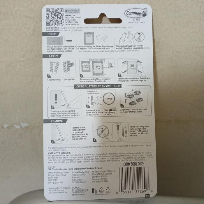 

3M COMMAND LARGE PICTURE HANGING STRIPS 17206-4 KAPASITAS 7 KG