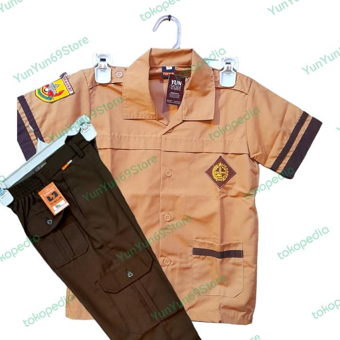 PAKET BAJU PRAMUKA SD SIAGA TANGAN PENDEK CELANA PDL BERKUALITAS KOMPLIT DASI TOPI KAOSKAKI IKAT