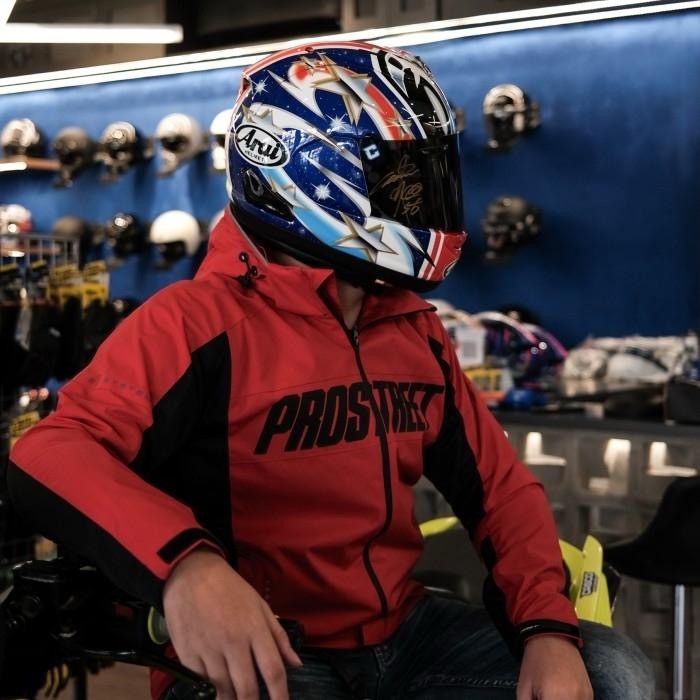 Prostreet Spectre Red