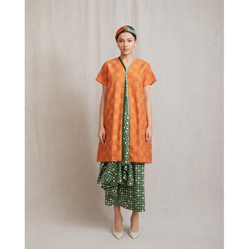 Ready Maisa Outer & Fauza Skirt - Amanda hartanto Batik
