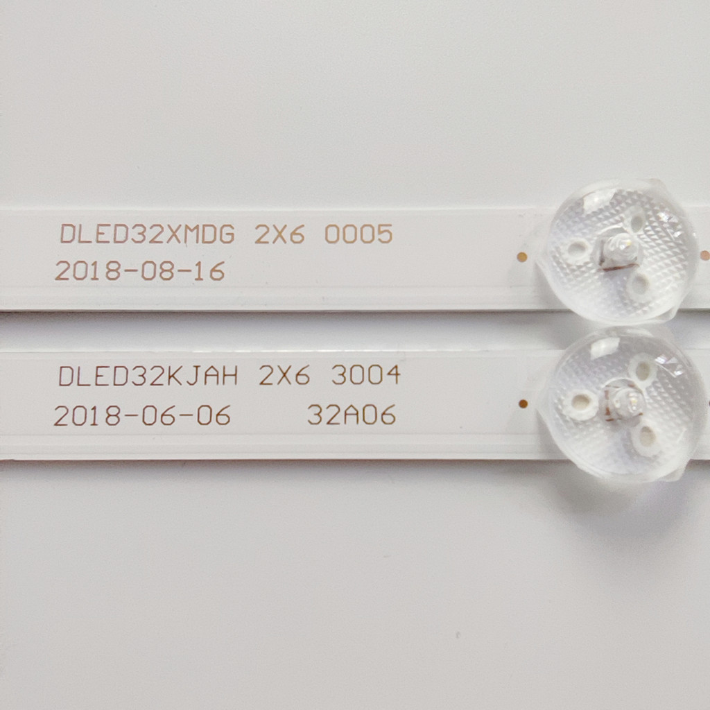 2Pcs/Set LED Backlight Strip DLED32XMDG 2X6 0005 DLED32KJAH 2X6 3004 1004 3V 32R490T D32PHCNN D32PPH