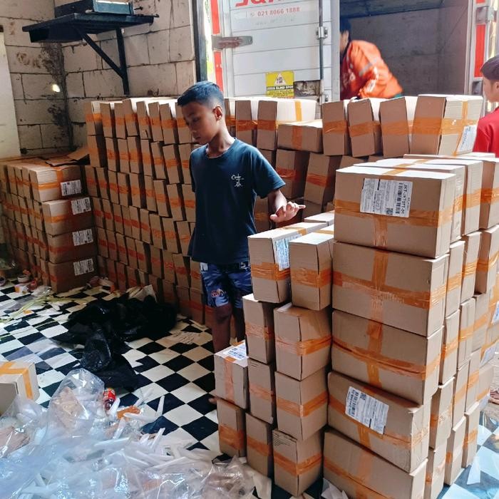 

KERIPIK TEMPE BANDUNG ORIGINAL 1 KG/KERIPIK TEMPE KHAS BANDUNG/KRIPIK TEMPE CRISPY/KRIPIK TEMPE